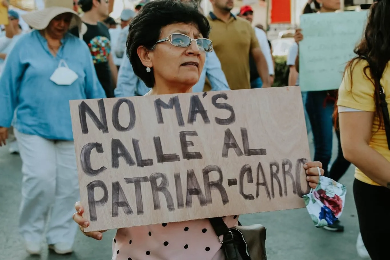 Consignas del movimiento "Menos Puentes, Más Ciudad". Primavera 2023.